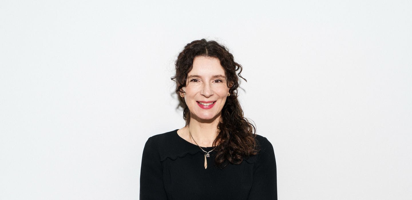 Porträttbild på Anna Marcus